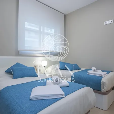 Casa Galicia Ivan Luxury Homes 7ªpta Norte 1ªlinea カステリョン・デ・ラ・プラナ