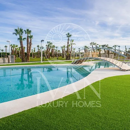 Casa Galicia Ivan Luxury Homes 7ªpta Norte 1ªlinea アパート カステリョン・デ・ラ・プラナ